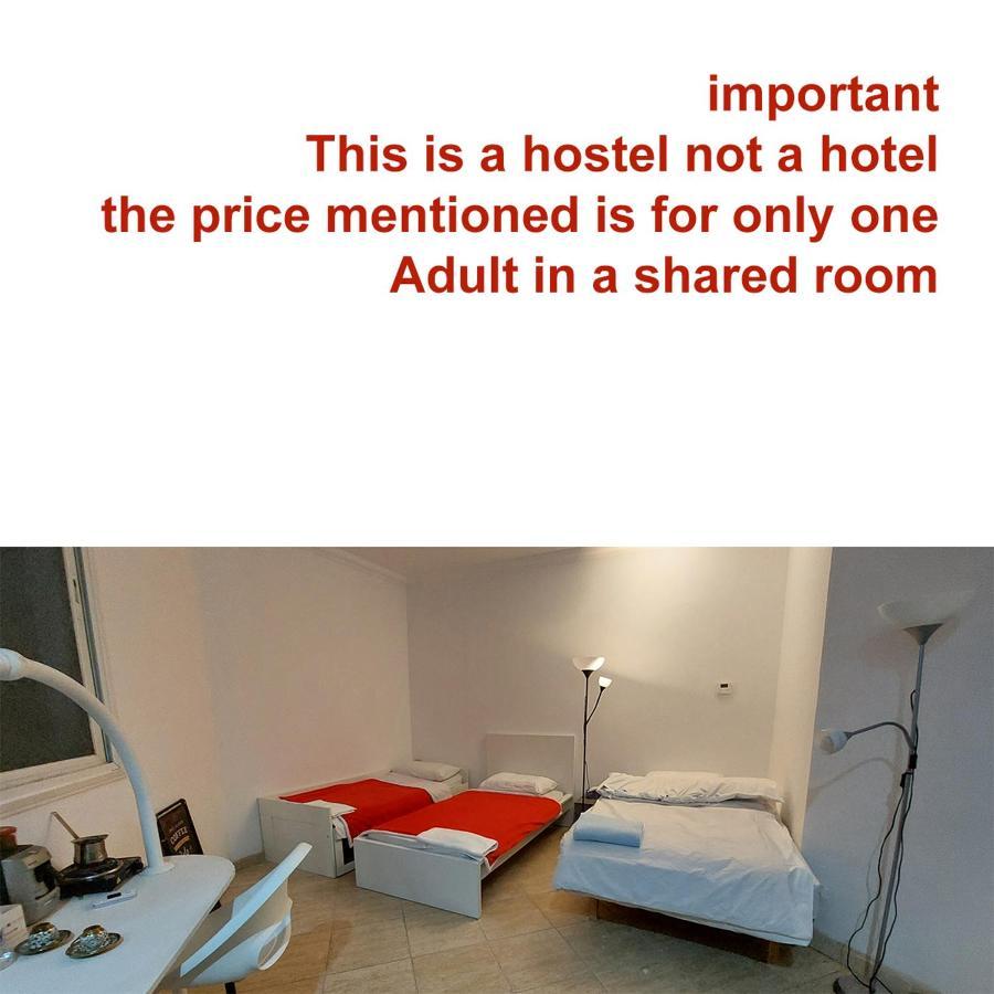 Hostel The Venue Aladdin Kuwait City Exterior foto